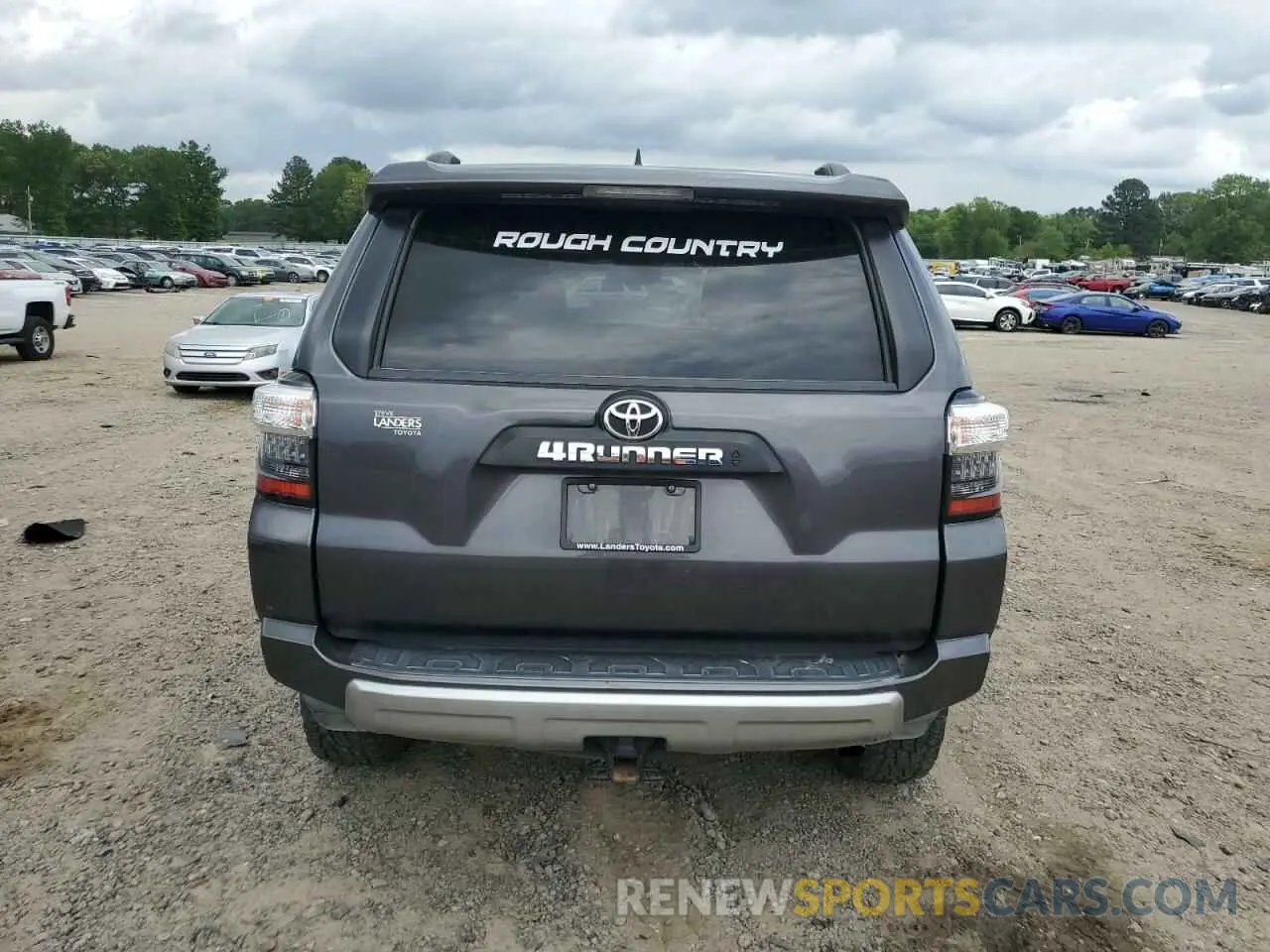 6 Photograph of a damaged car JTEBU5JR9L5790120 TOYOTA 4RUNNER 2020