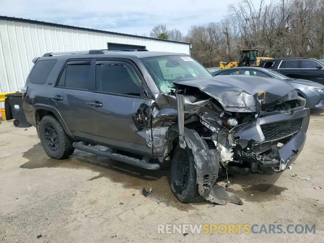 4 Photograph of a damaged car JTEBU5JR9L5805876 TOYOTA 4RUNNER 2020