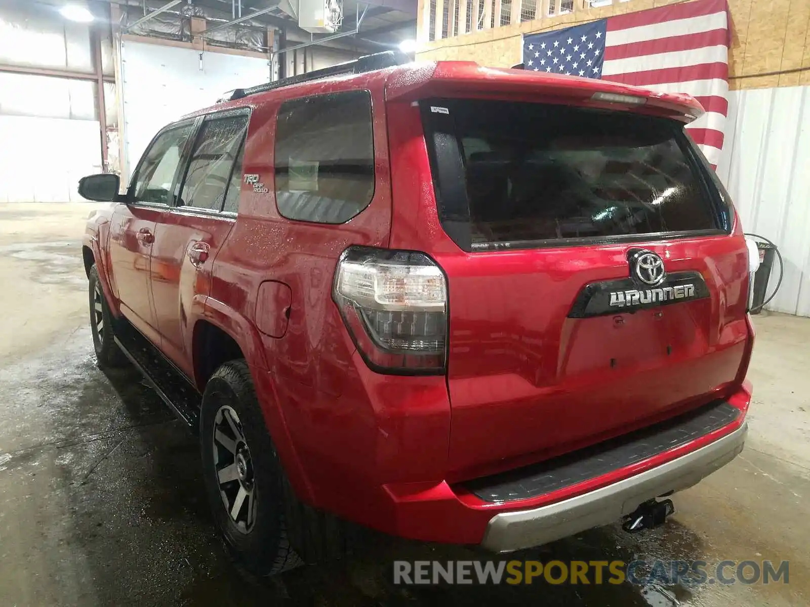 3 Photograph of a damaged car JTEBU5JR9L5806655 TOYOTA 4RUNNER 2020