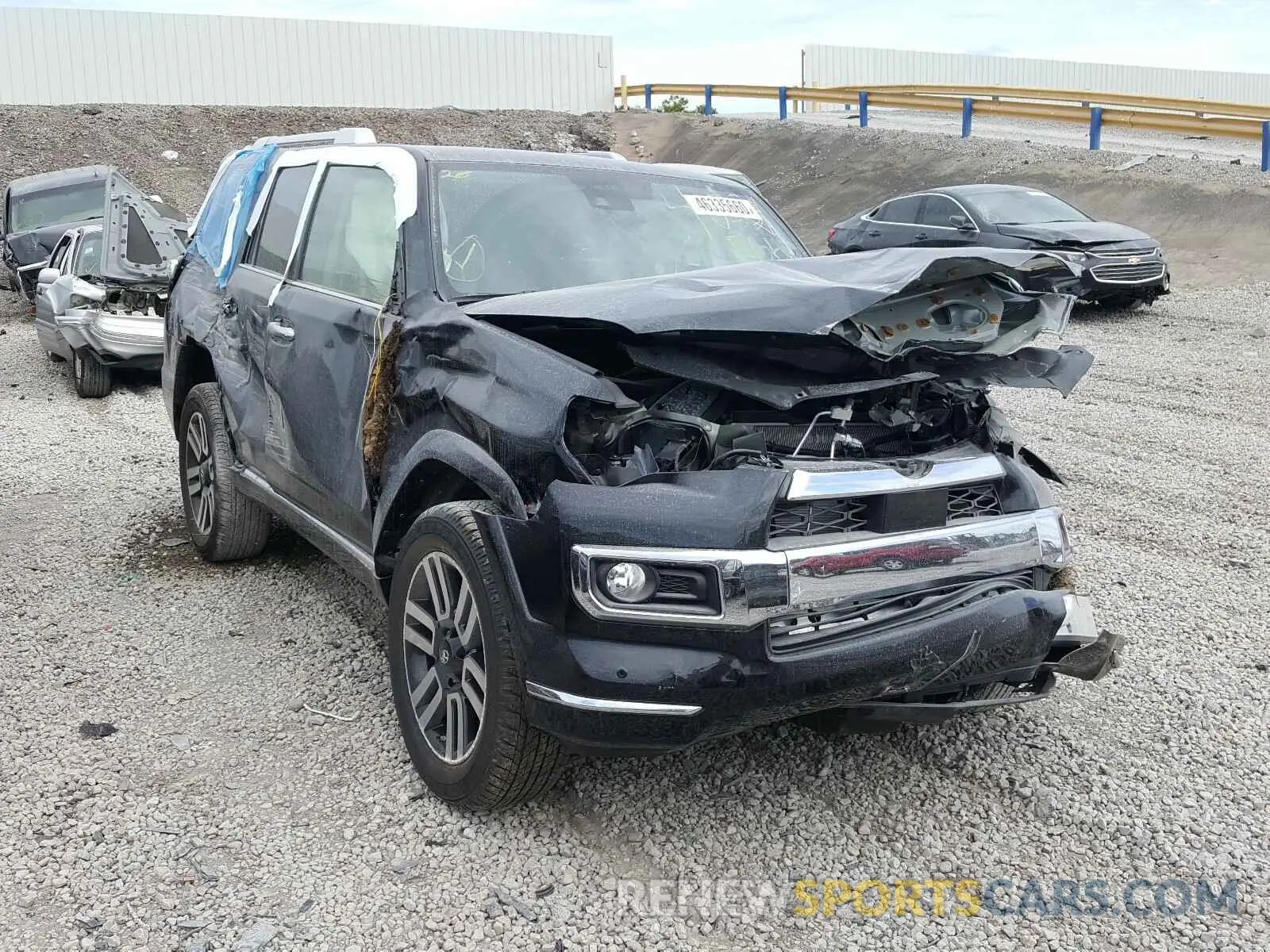 1 Photograph of a damaged car JTEBU5JR9L5817672 TOYOTA 4RUNNER 2020
