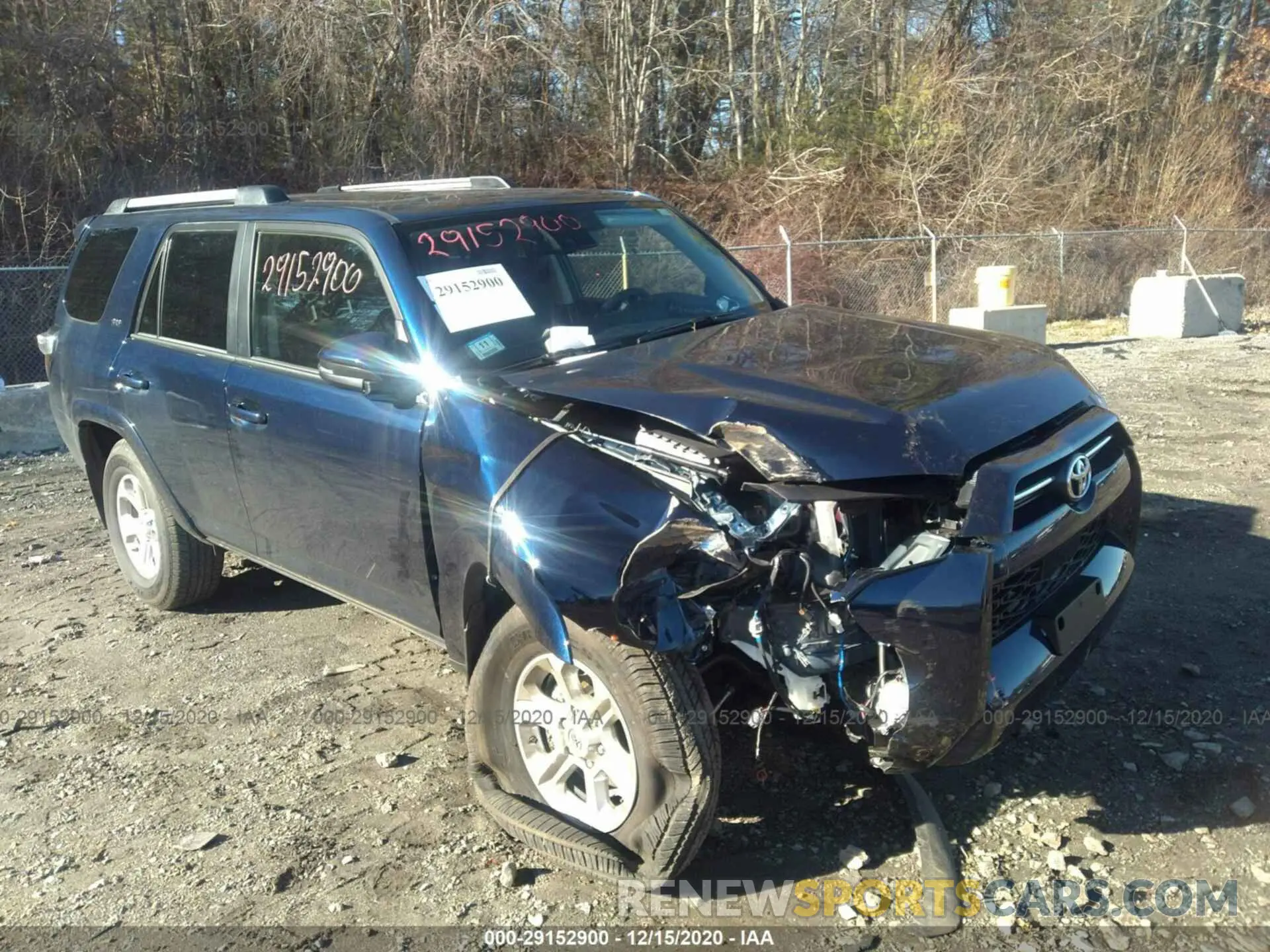 1 Photograph of a damaged car JTEBU5JR9L5834150 TOYOTA 4RUNNER 2020