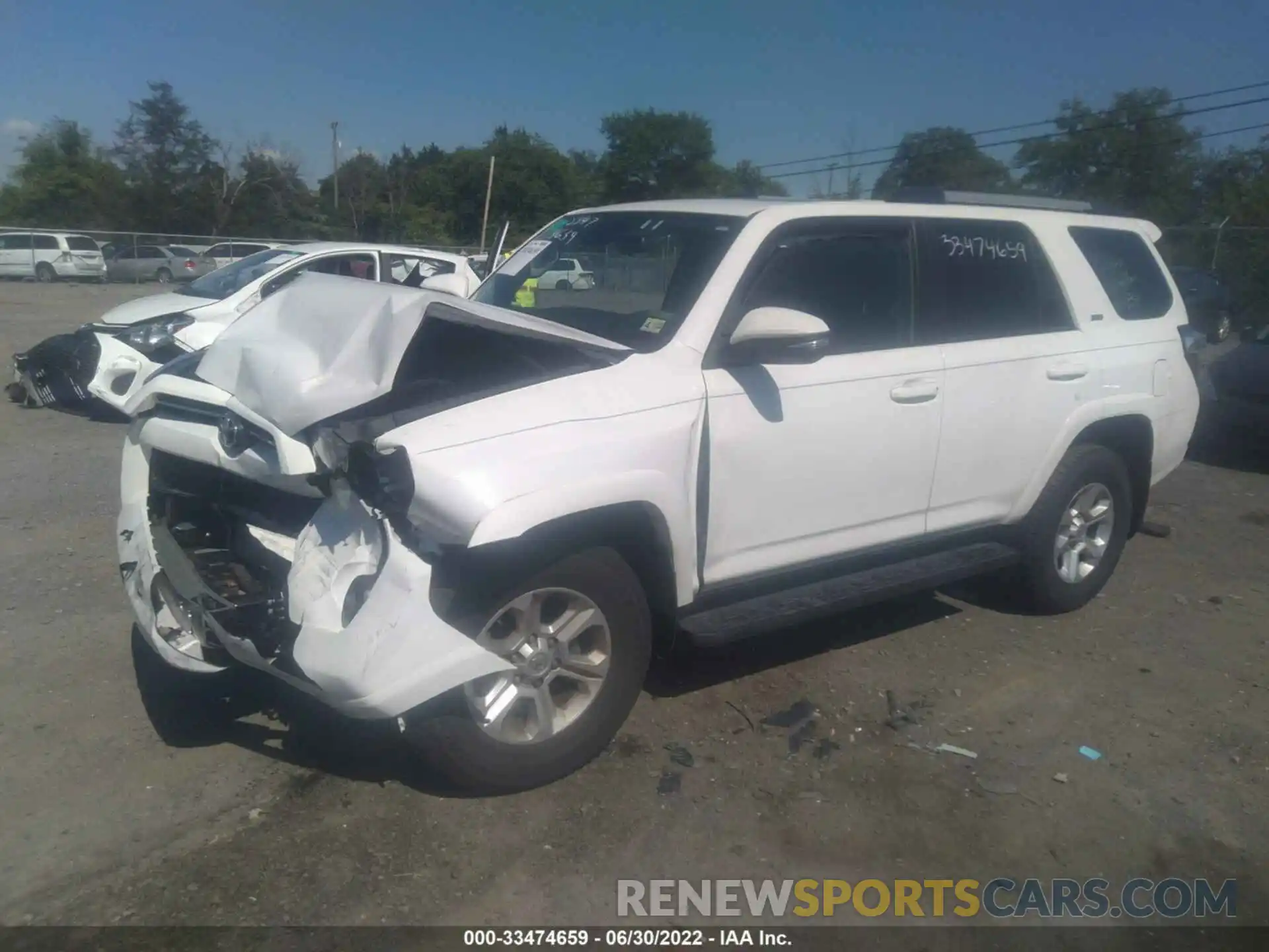 2 Photograph of a damaged car JTEBU5JRXL5741296 TOYOTA 4RUNNER 2020