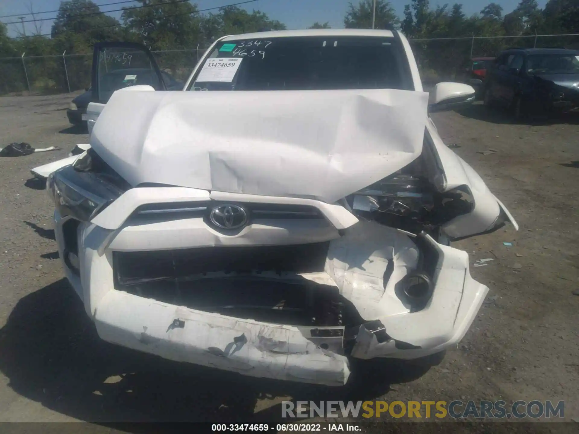 6 Photograph of a damaged car JTEBU5JRXL5741296 TOYOTA 4RUNNER 2020