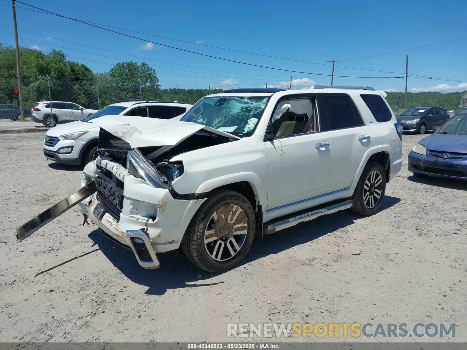 2 Photograph of a damaged car JTEBU5JRXL5762200 TOYOTA 4RUNNER 2020