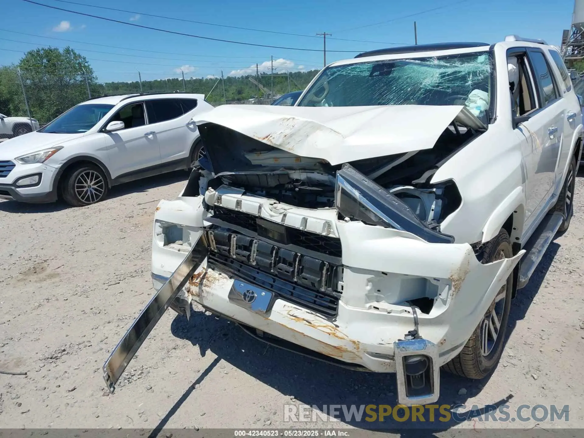 6 Photograph of a damaged car JTEBU5JRXL5762200 TOYOTA 4RUNNER 2020