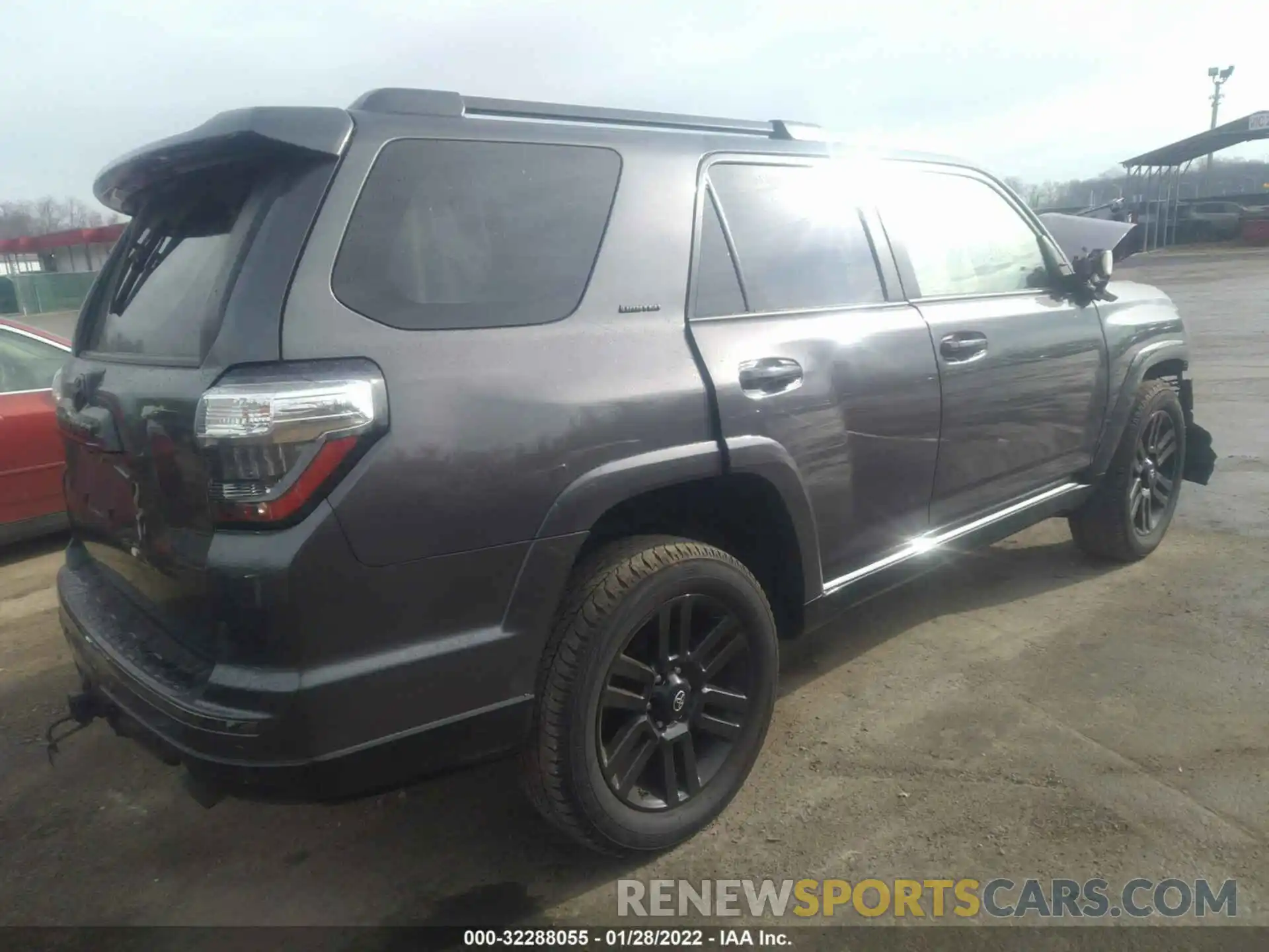 4 Photograph of a damaged car JTEBU5JRXL5764786 TOYOTA 4RUNNER 2020