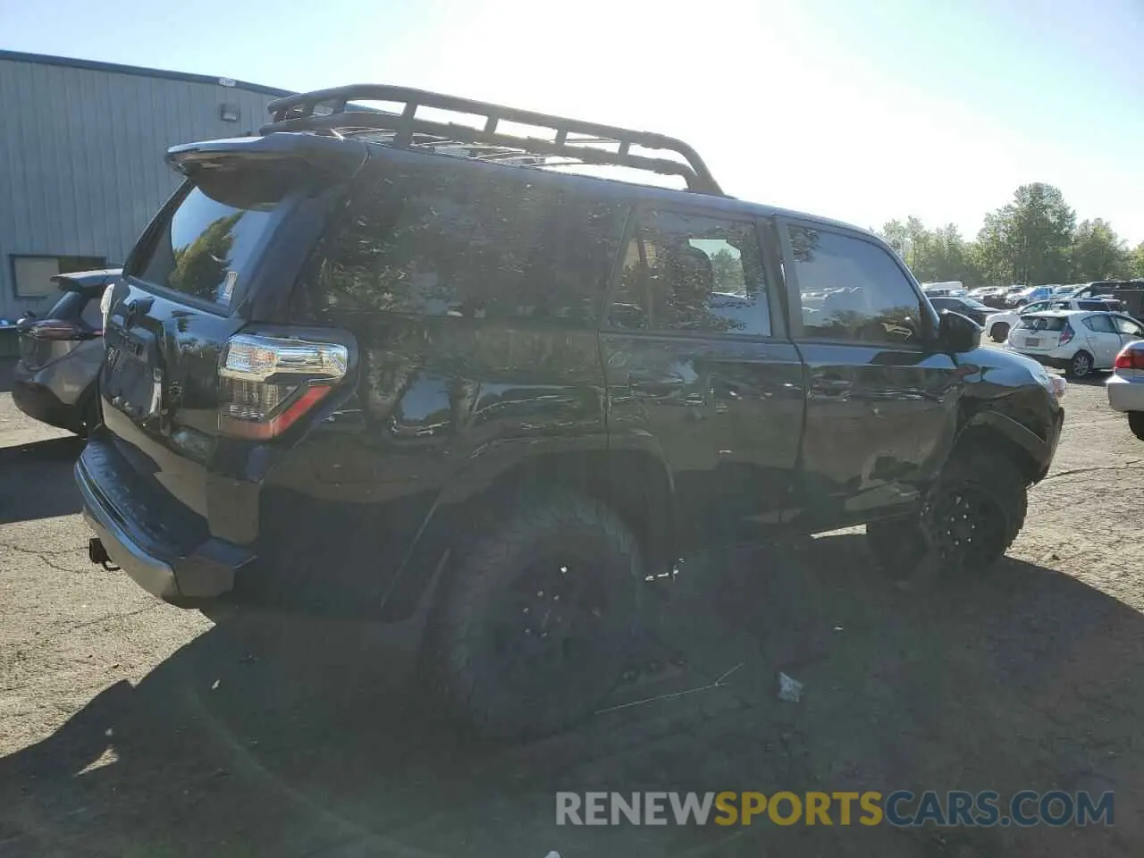 3 Photograph of a damaged car JTEBU5JRXL5775545 TOYOTA 4RUNNER 2020