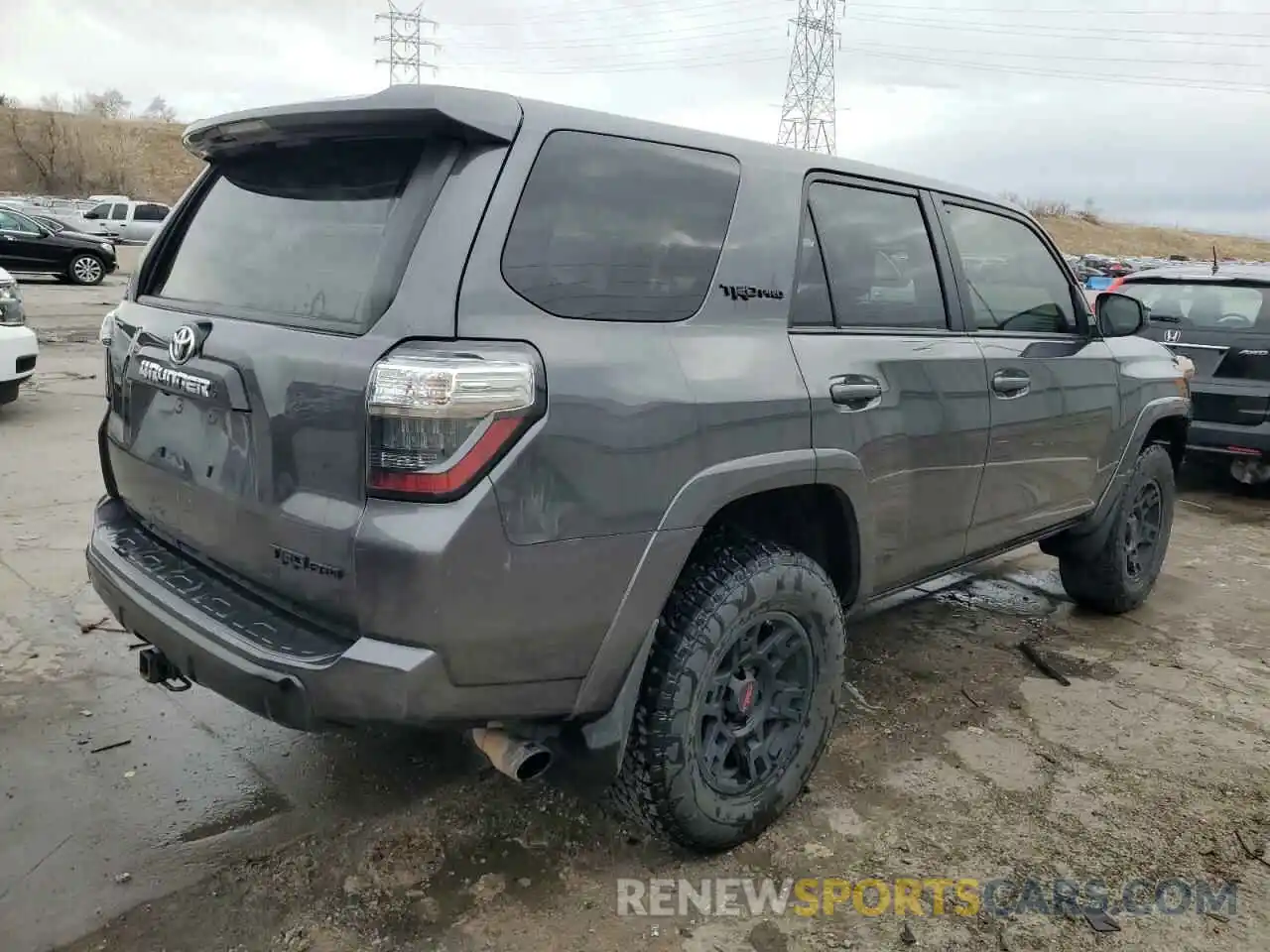 3 Photograph of a damaged car JTEBU5JRXL5803991 TOYOTA 4RUNNER 2020