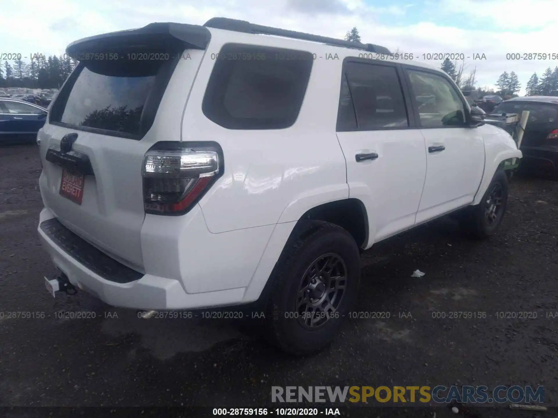 4 Photograph of a damaged car JTEBU5JRXL5835193 TOYOTA 4RUNNER 2020