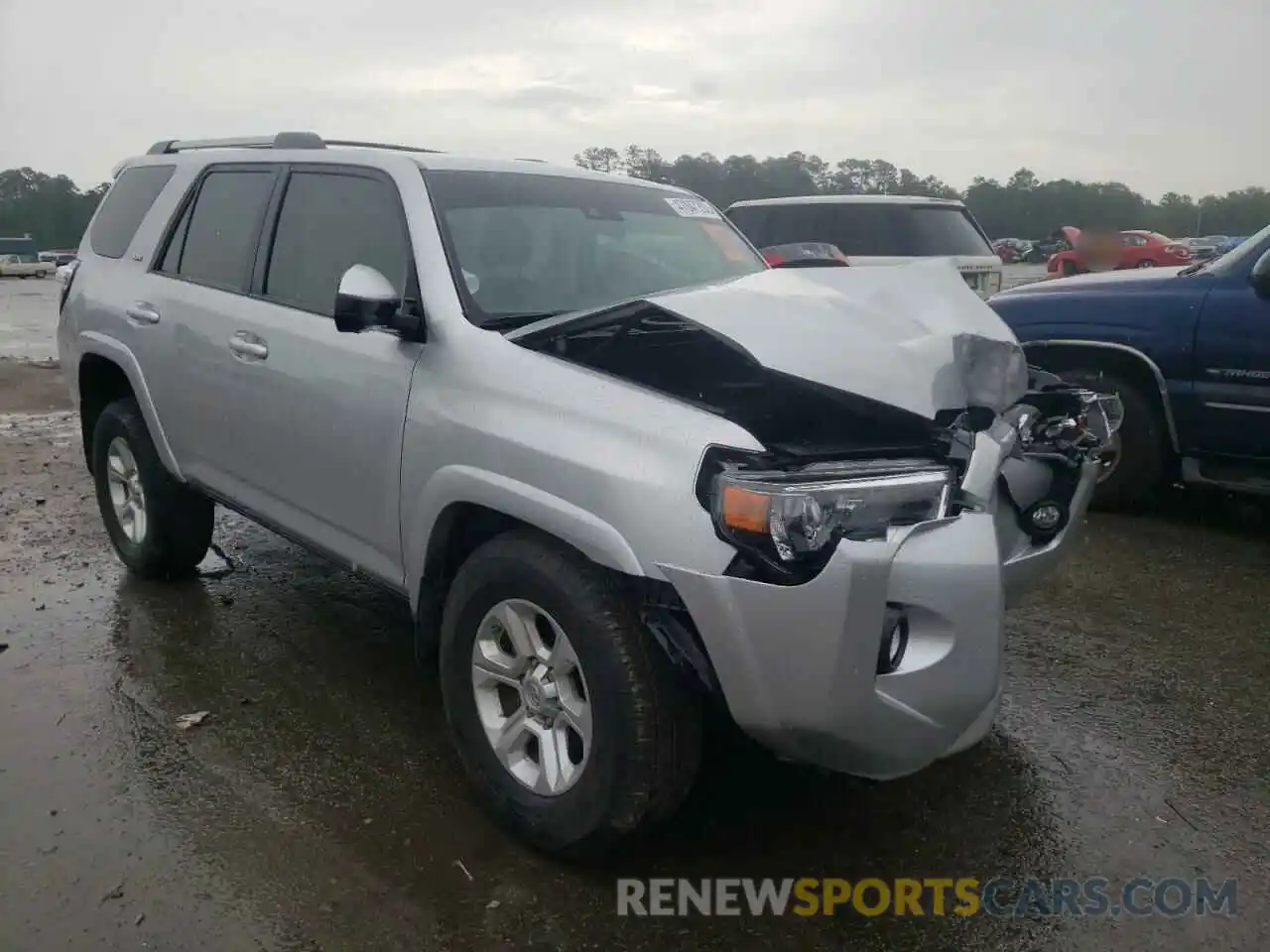 1 Photograph of a damaged car JTEZU5JR0L5223809 TOYOTA 4RUNNER 2020