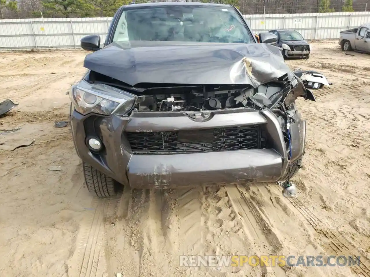 9 Photograph of a damaged car JTEZU5JR0L5227973 TOYOTA 4RUNNER 2020