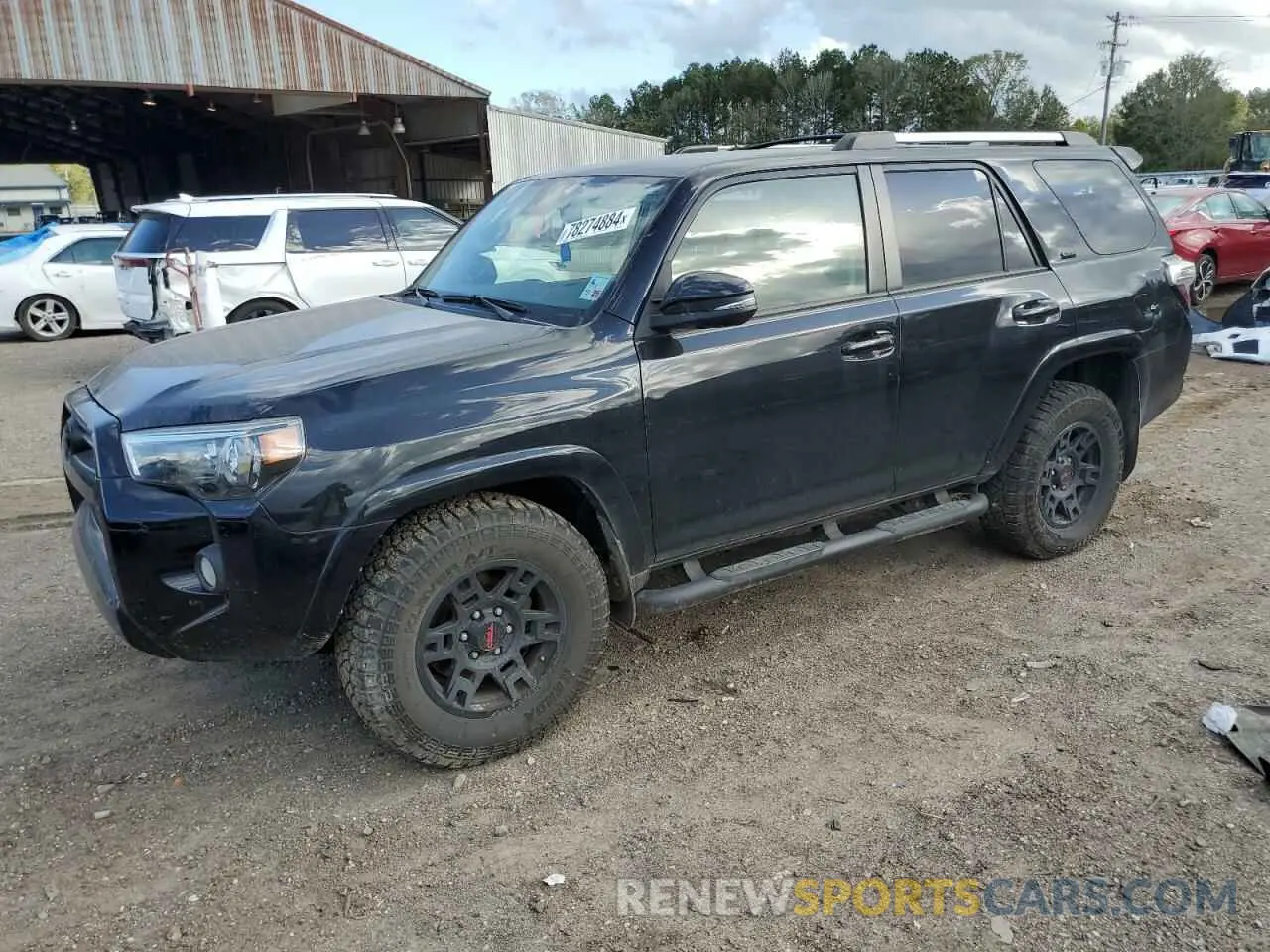 1 Photograph of a damaged car JTEZU5JR2L5225609 TOYOTA 4RUNNER 2020