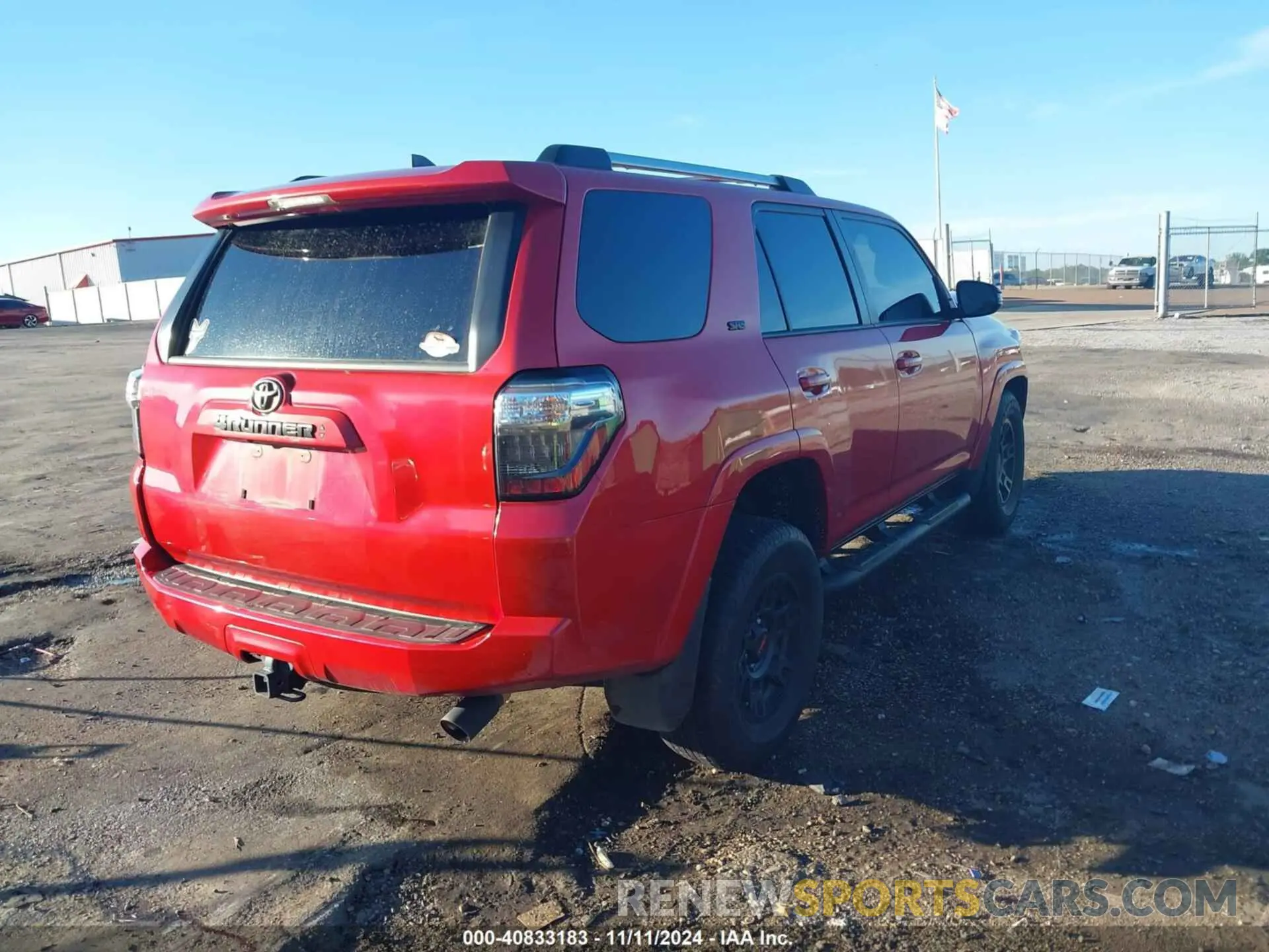 3 Photograph of a damaged car JTEZU5JR3L5223125 TOYOTA 4RUNNER 2020