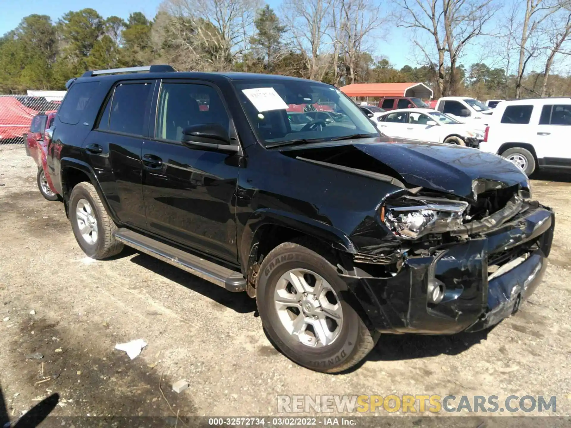 1 Photograph of a damaged car JTEZU5JR6L5226228 TOYOTA 4RUNNER 2020