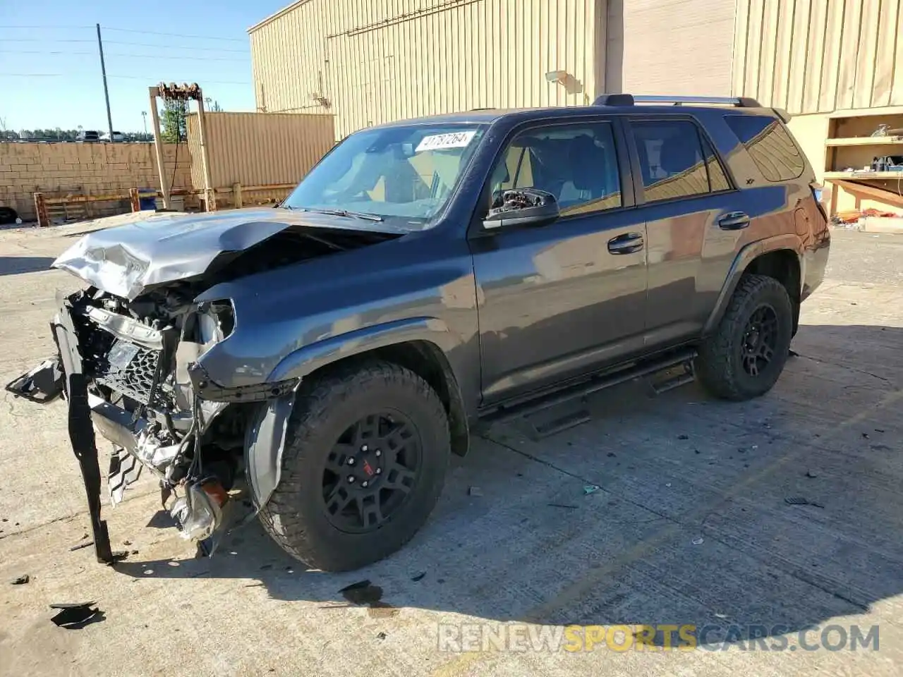 1 Photograph of a damaged car JTEZU5JR7L5227615 TOYOTA 4RUNNER 2020