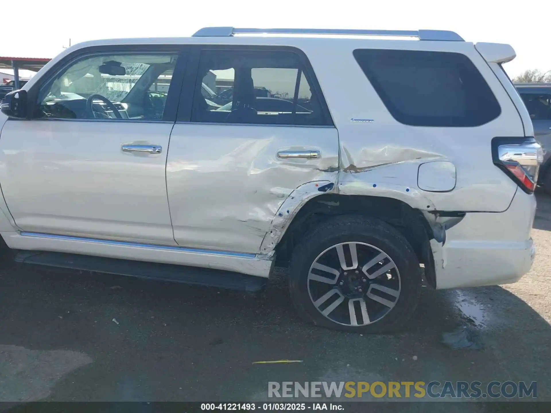 6 Photograph of a damaged car JTEZU5JR8L5214274 TOYOTA 4RUNNER 2020