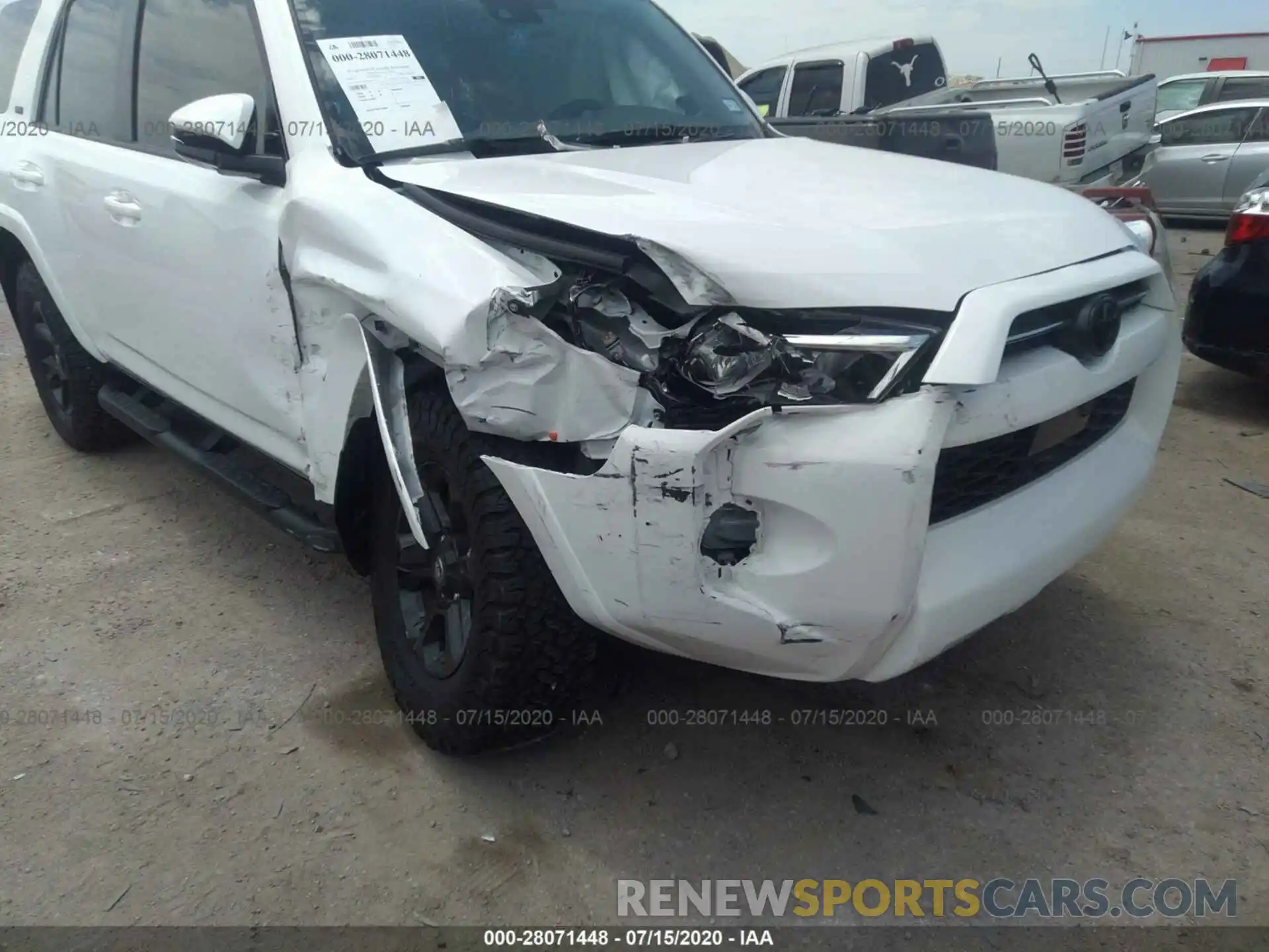 6 Photograph of a damaged car JTEZU5JR8L5221032 TOYOTA 4RUNNER 2020