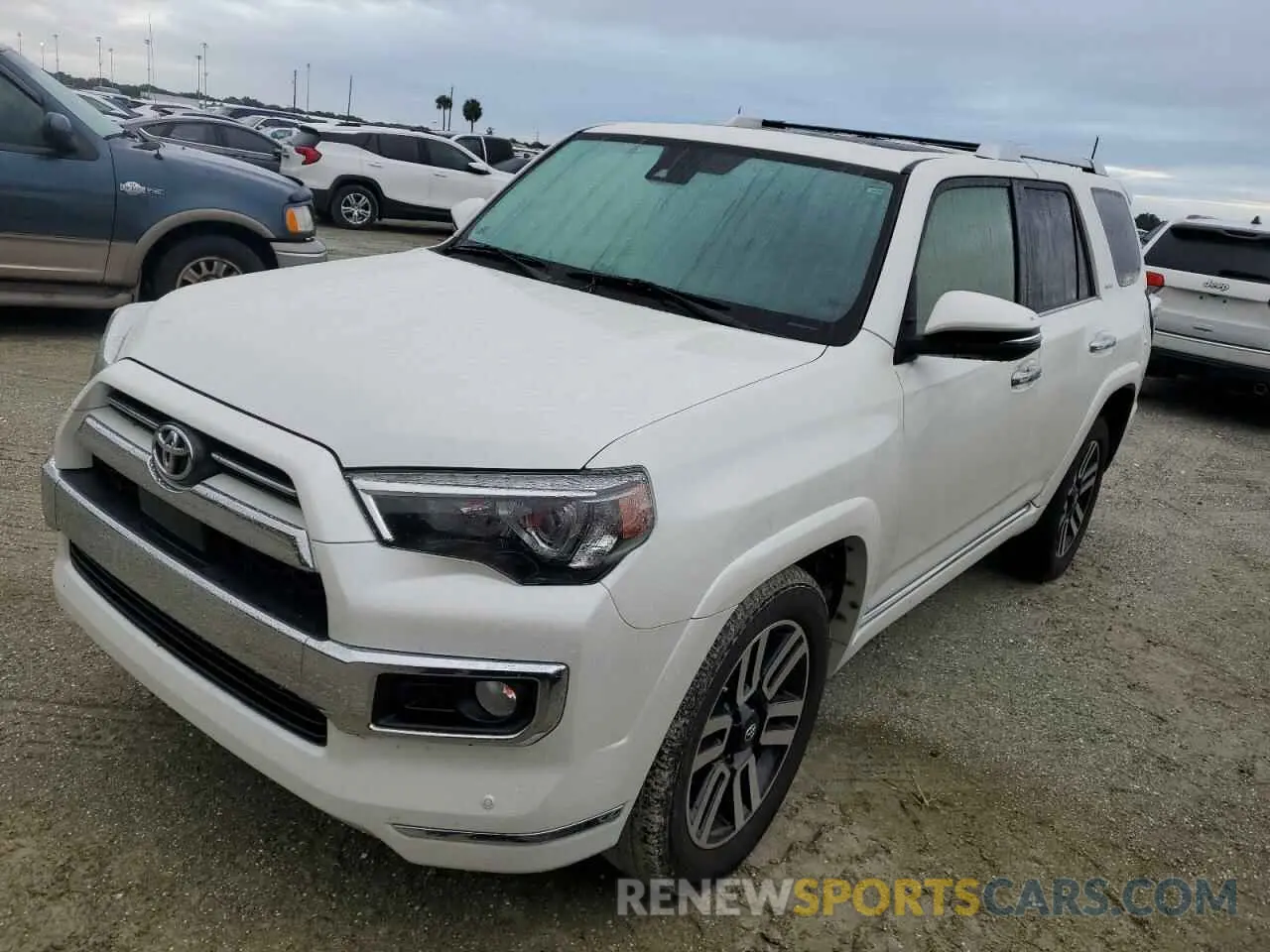 1 Photograph of a damaged car JTEZU5JR9L5227552 TOYOTA 4RUNNER 2020
