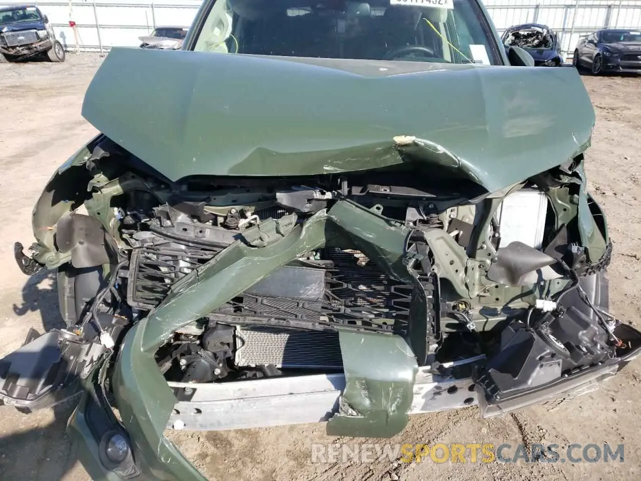 12 Photograph of a damaged car JTEBU5JR2M5893932 TOYOTA 4RUNNER 2021