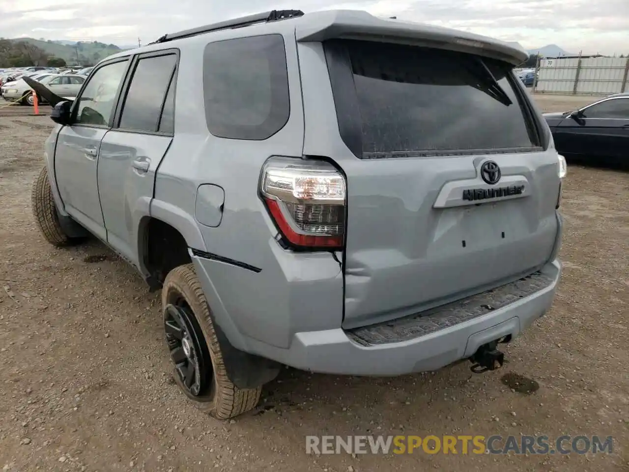 3 Photograph of a damaged car JTEBU5JR4M5869292 TOYOTA 4RUNNER 2021