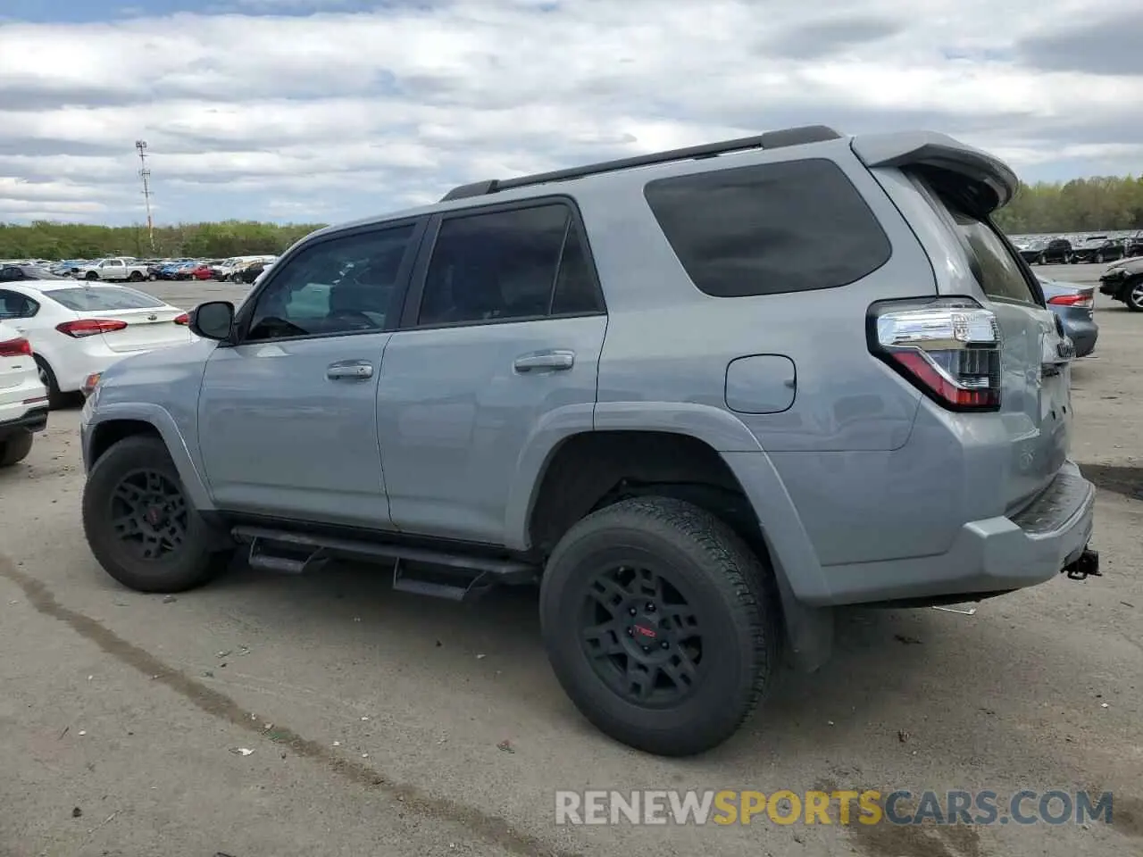 2 Photograph of a damaged car JTEBU5JR4M5956593 TOYOTA 4RUNNER 2021