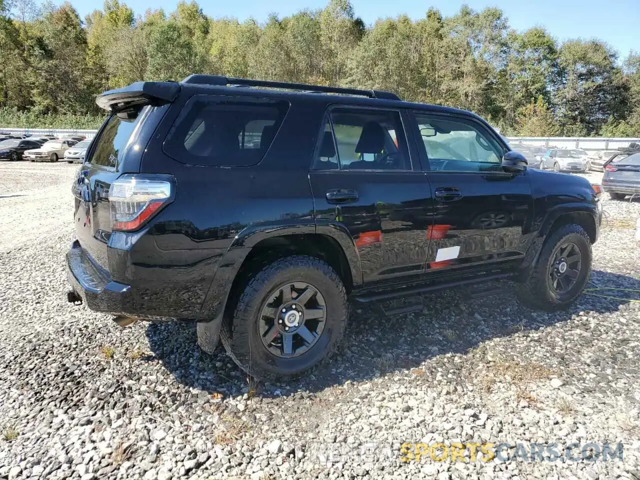 3 Photograph of a damaged car JTEBU5JR9M5961370 TOYOTA 4RUNNER 2021