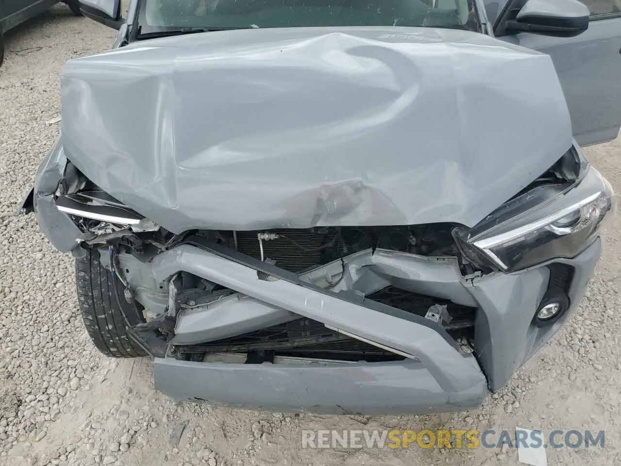 12 Photograph of a damaged car JTEBU5JRXM5887893 TOYOTA 4RUNNER 2021