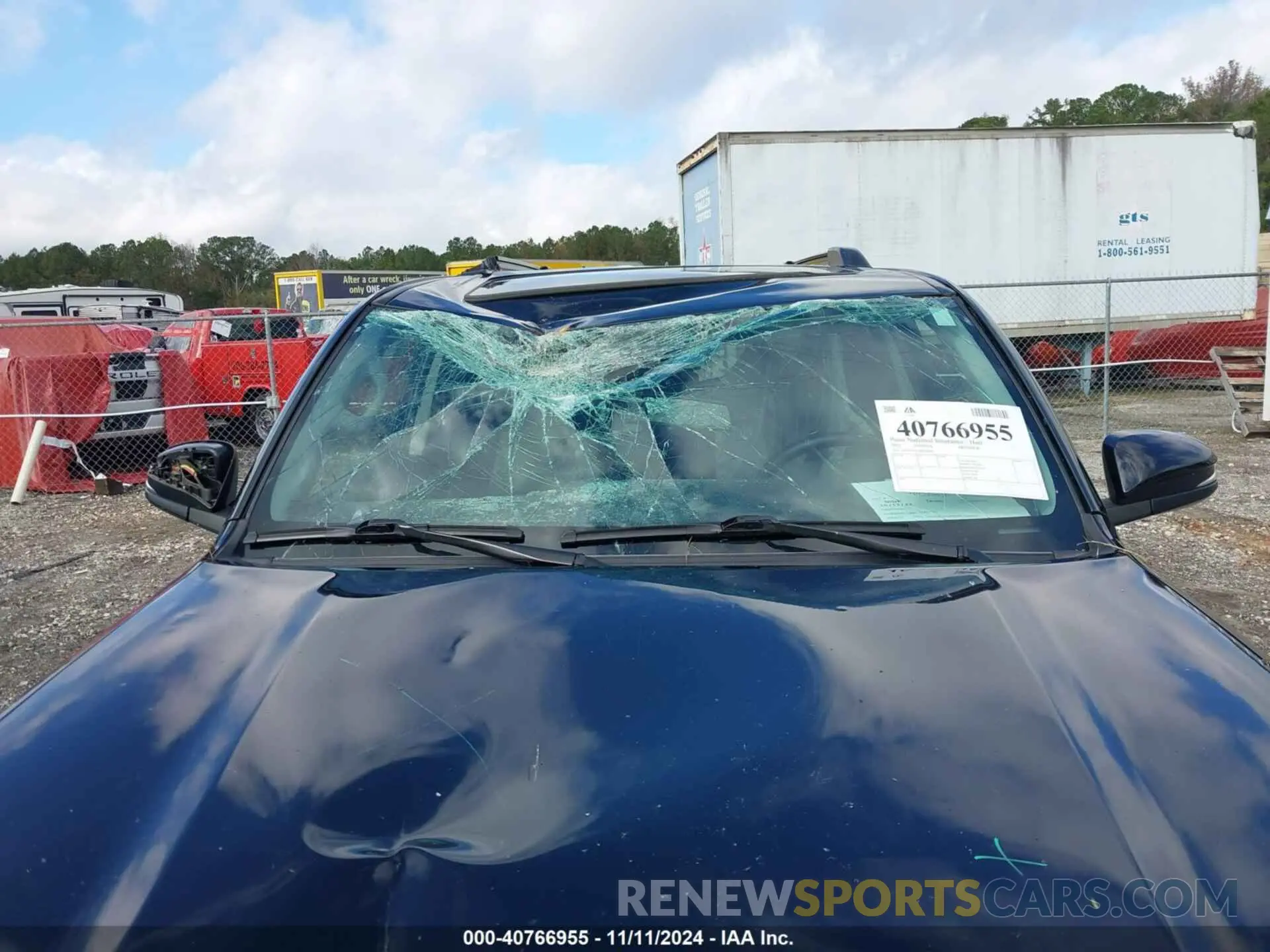 18 Photograph of a damaged car JTECU5JR3M5249845 TOYOTA 4RUNNER 2021