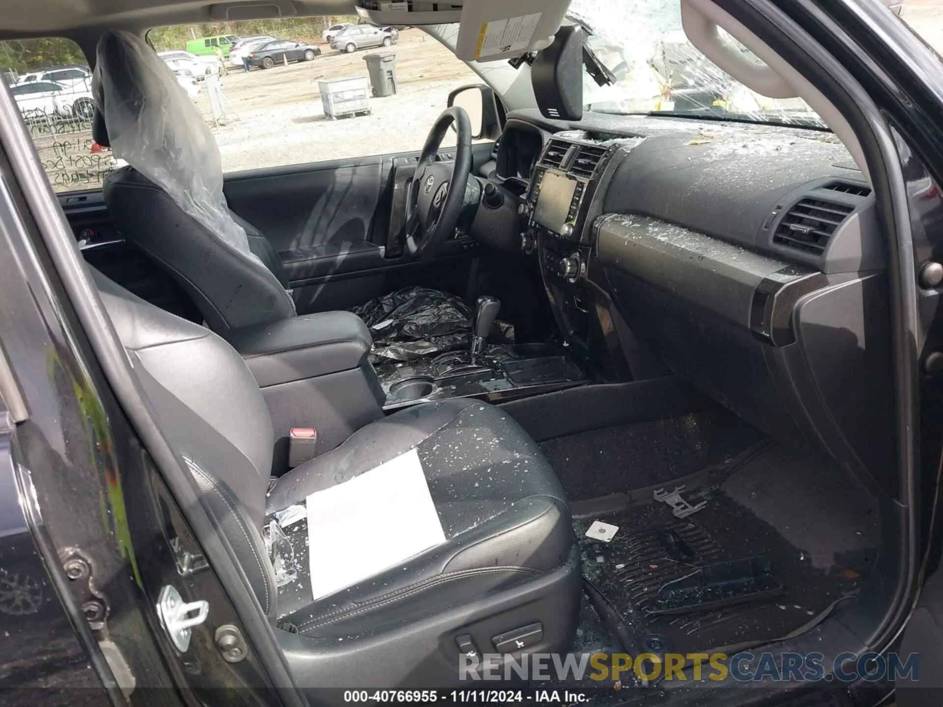 5 Photograph of a damaged car JTECU5JR3M5249845 TOYOTA 4RUNNER 2021