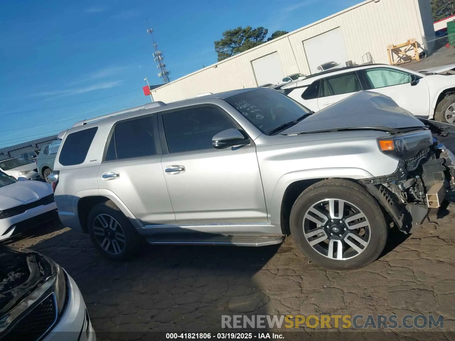13 Photograph of a damaged car JTEDU5JR5M5250242 TOYOTA 4RUNNER 2021