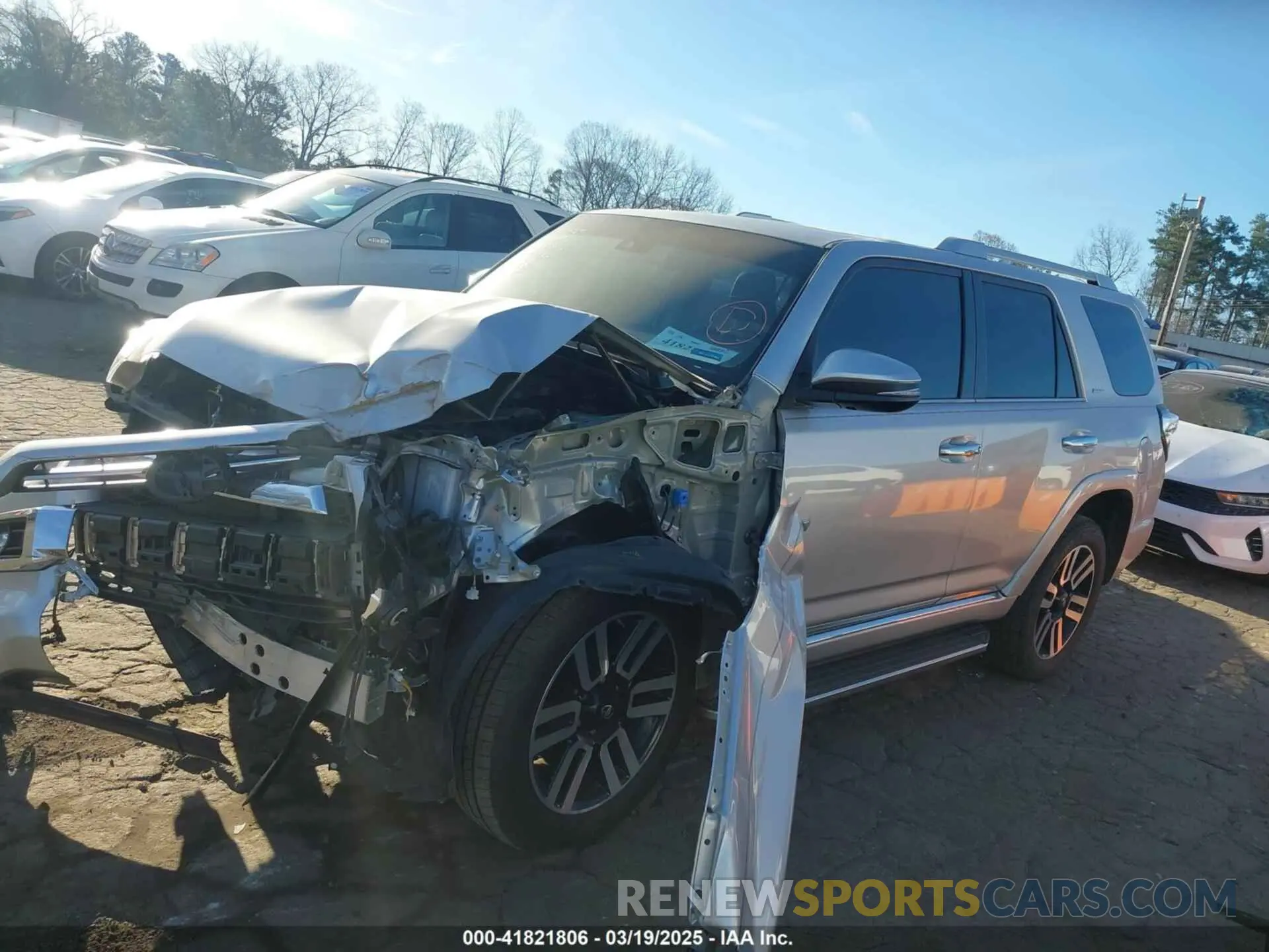 2 Photograph of a damaged car JTEDU5JR5M5250242 TOYOTA 4RUNNER 2021