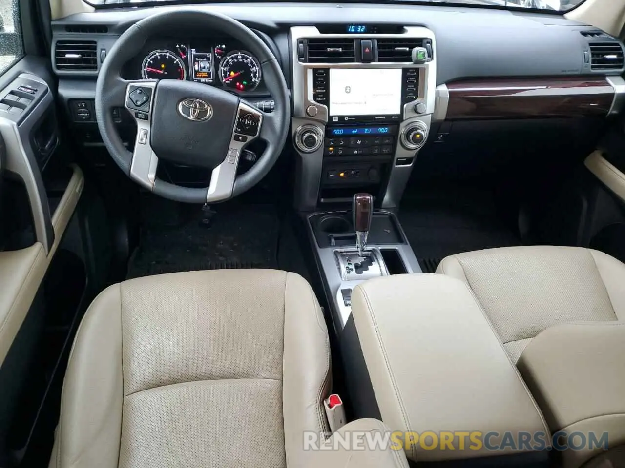 8 Photograph of a damaged car JTEDU5JR8M5233631 TOYOTA 4RUNNER 2021