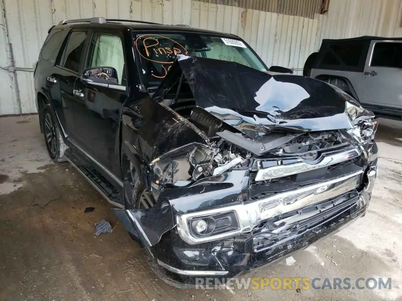 1 Photograph of a damaged car JTEDU5JR8M5241647 TOYOTA 4RUNNER 2021