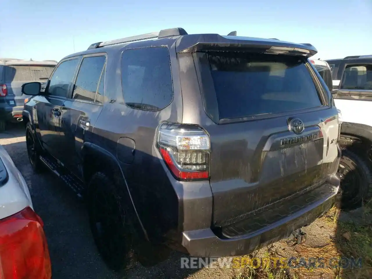 3 Photograph of a damaged car JTEEU5JR1M5251277 TOYOTA 4RUNNER 2021