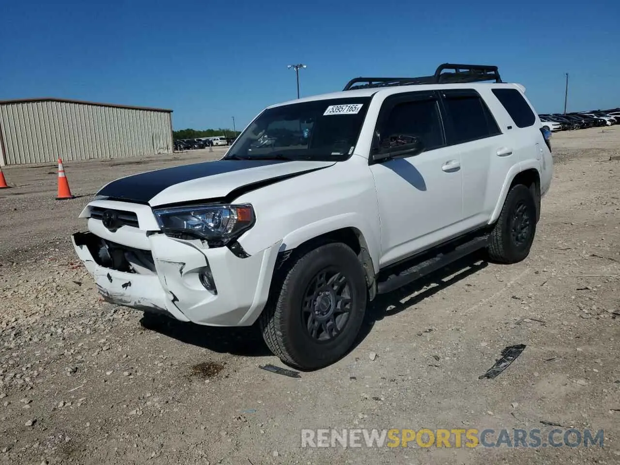 1 Photograph of a damaged car JTEEU5JR3M5245271 TOYOTA 4RUNNER 2021