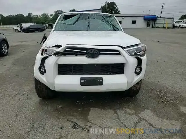 14 Photograph of a damaged car JTEEU5JR3M5249370 TOYOTA 4RUNNER 2021