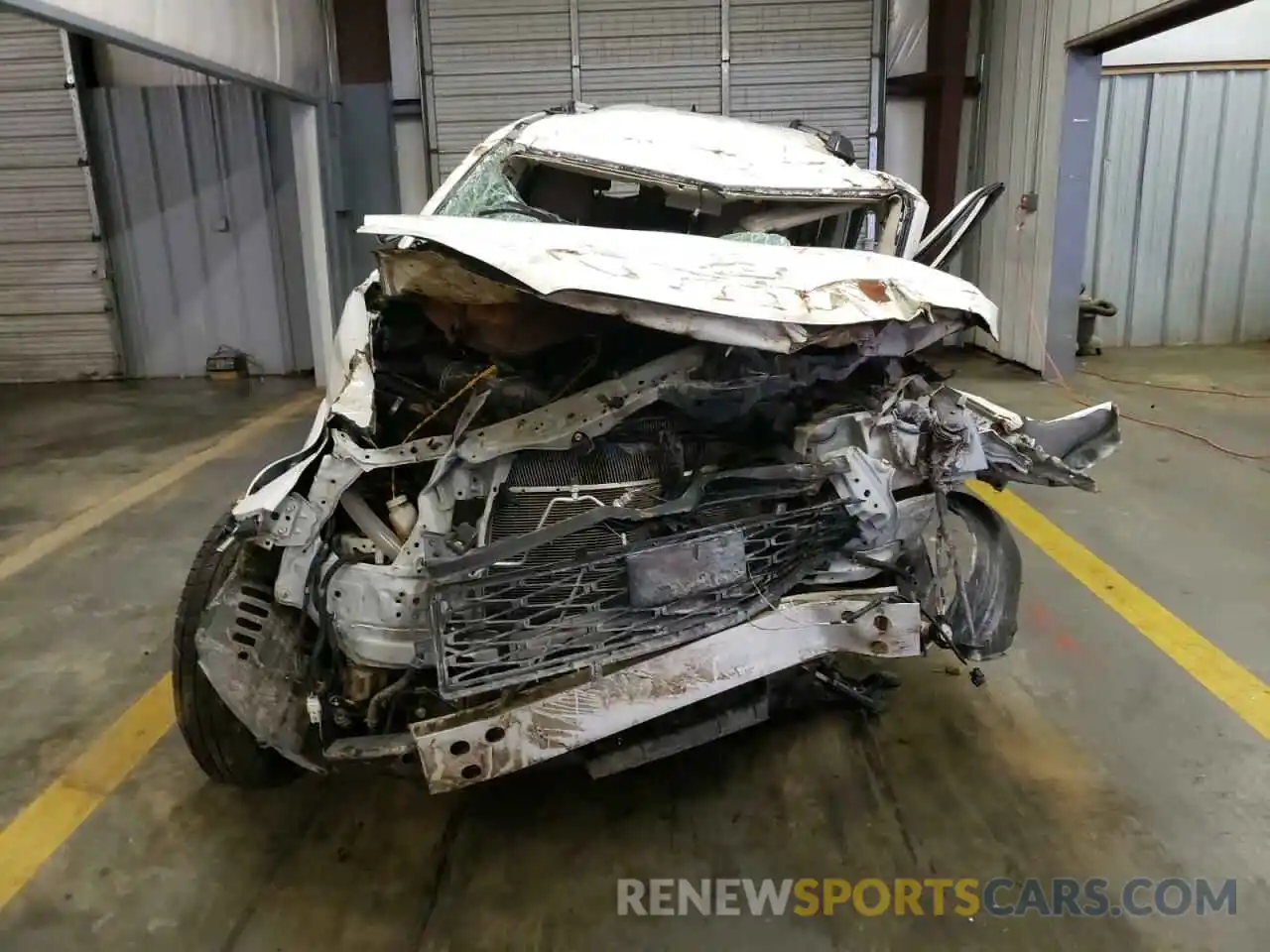 5 Photograph of a damaged car JTEEU5JR4M5232626 TOYOTA 4RUNNER 2021