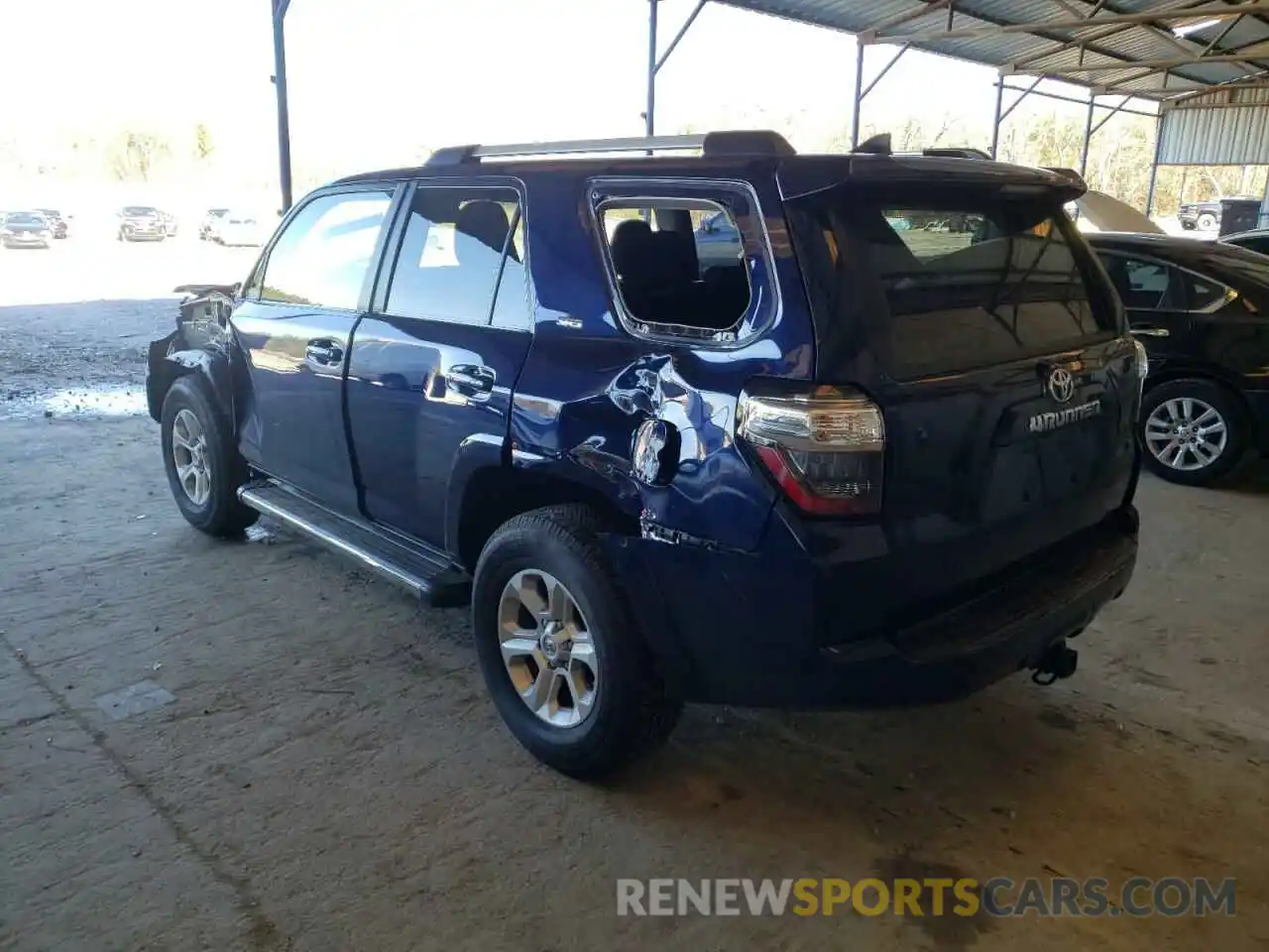 3 Photograph of a damaged car JTEEU5JR4M5234084 TOYOTA 4RUNNER 2021