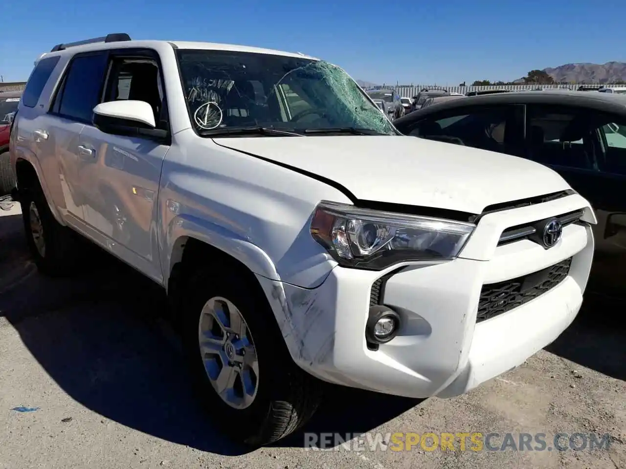 1 Photograph of a damaged car JTEEU5JR5M5230478 TOYOTA 4RUNNER 2021