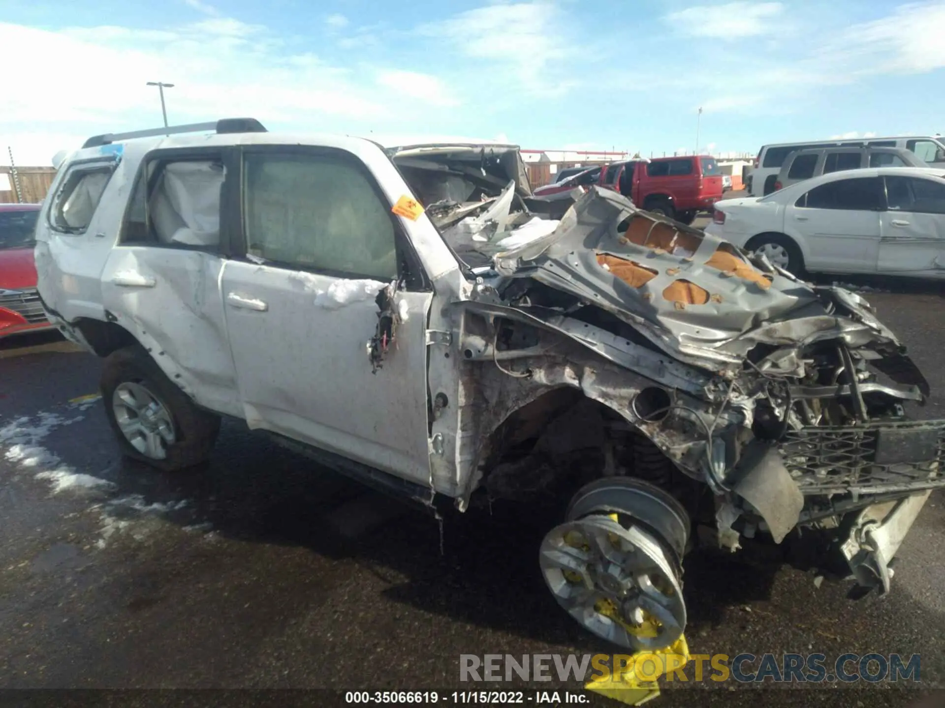 1 Photograph of a damaged car JTEEU5JR5M5239049 TOYOTA 4RUNNER 2021