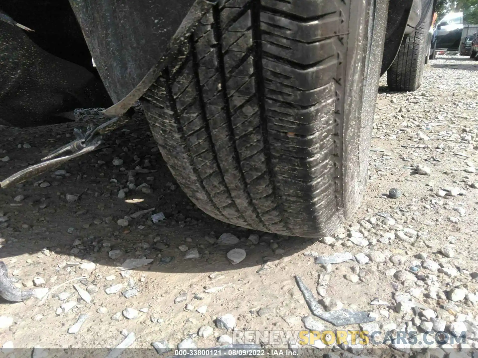 11 Photograph of a damaged car JTEEU5JR6M5233339 TOYOTA 4RUNNER 2021