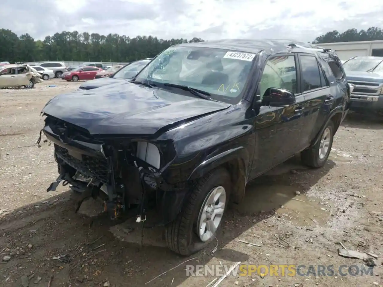 2 Photograph of a damaged car JTEEU5JR6M5242428 TOYOTA 4RUNNER 2021