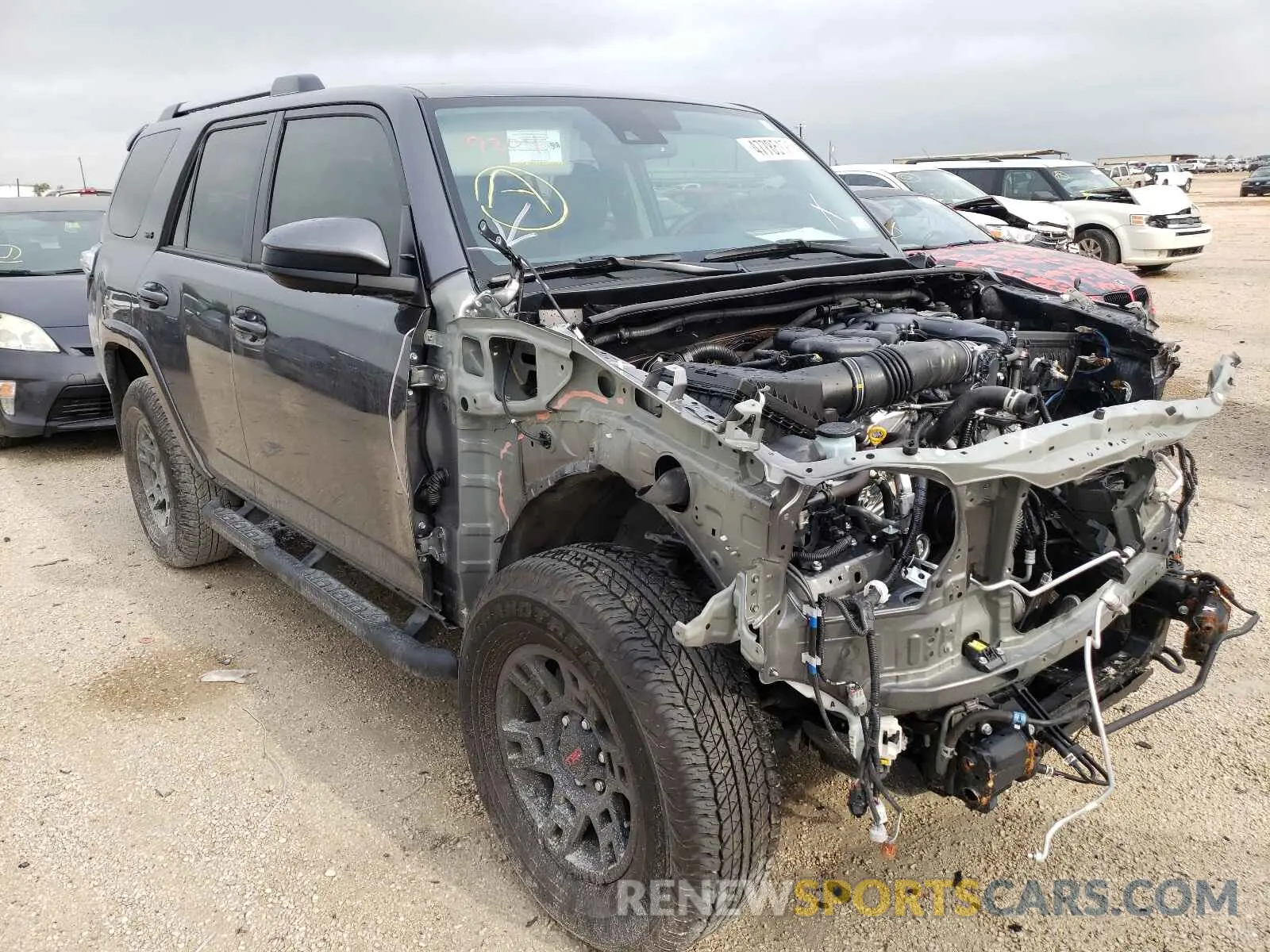 1 Photograph of a damaged car JTEEU5JR7M5230739 TOYOTA 4RUNNER 2021