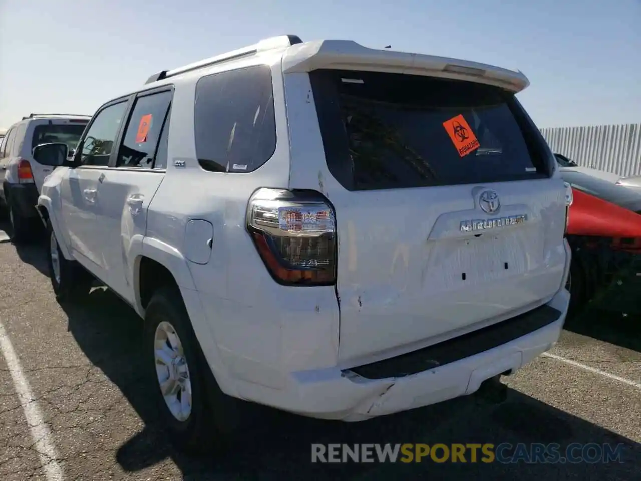 3 Photograph of a damaged car JTEEU5JR7M5238369 TOYOTA 4RUNNER 2021