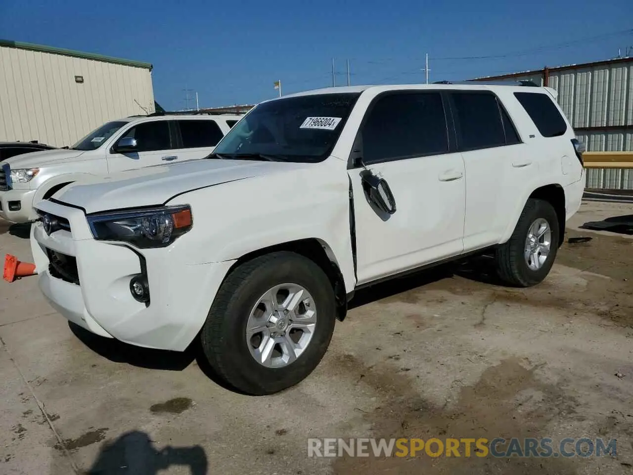 1 Photograph of a damaged car JTEEU5JR7M5243734 TOYOTA 4RUNNER 2021