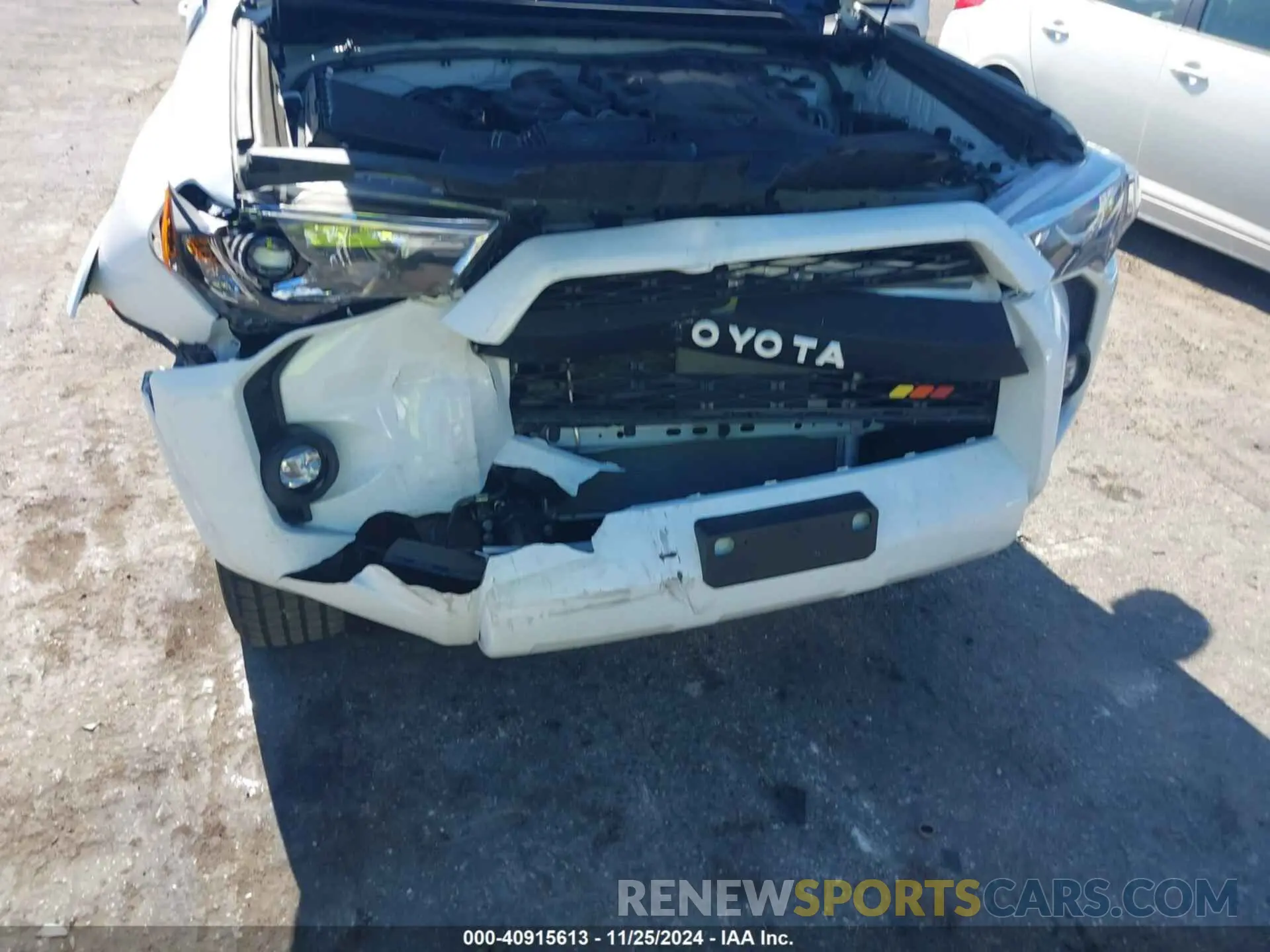 6 Photograph of a damaged car JTEEU5JR7M5249971 TOYOTA 4RUNNER 2021
