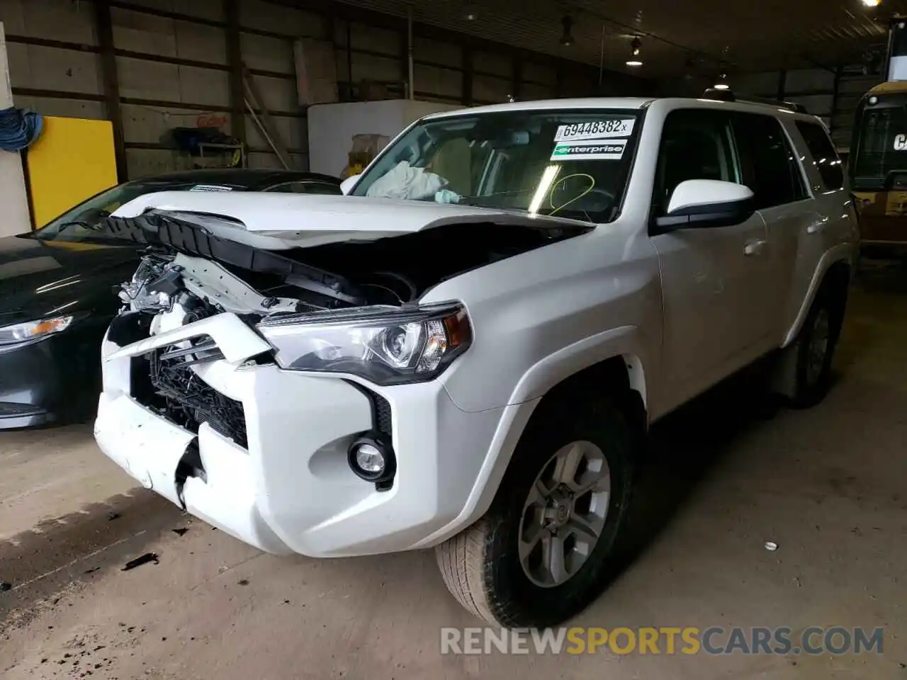 1 Photograph of a damaged car JTEEU5JR8M5234704 TOYOTA 4RUNNER 2021