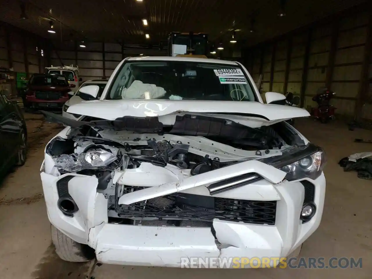 5 Photograph of a damaged car JTEEU5JR8M5234704 TOYOTA 4RUNNER 2021