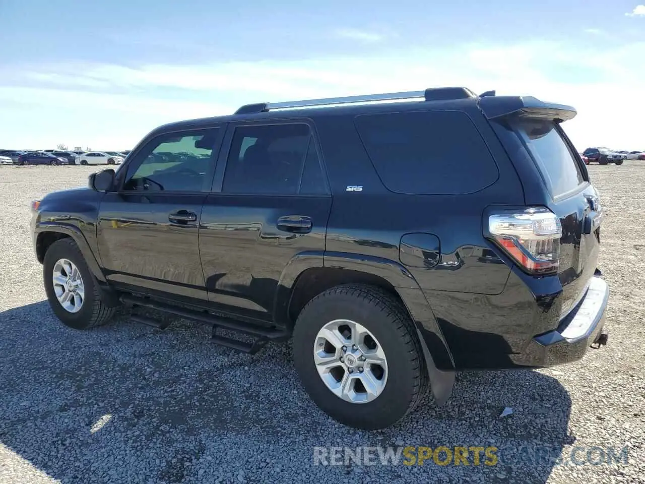 2 Photograph of a damaged car JTEEU5JR9M5233450 TOYOTA 4RUNNER 2021