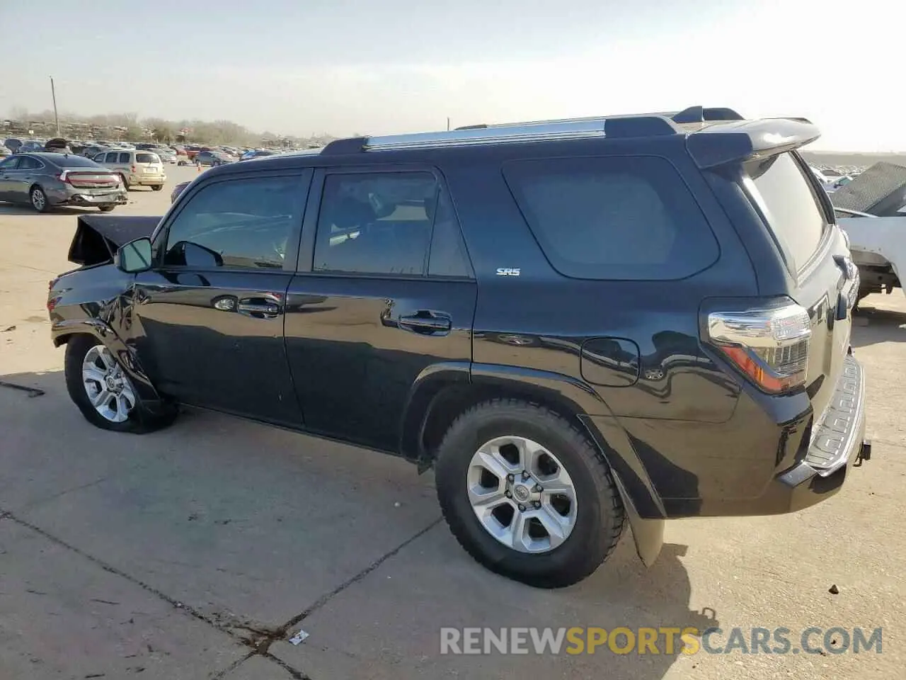 2 Photograph of a damaged car JTEEU5JR9M5236218 TOYOTA 4RUNNER 2021
